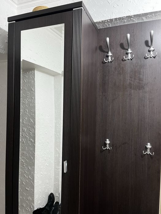 Шкаф для прихожней