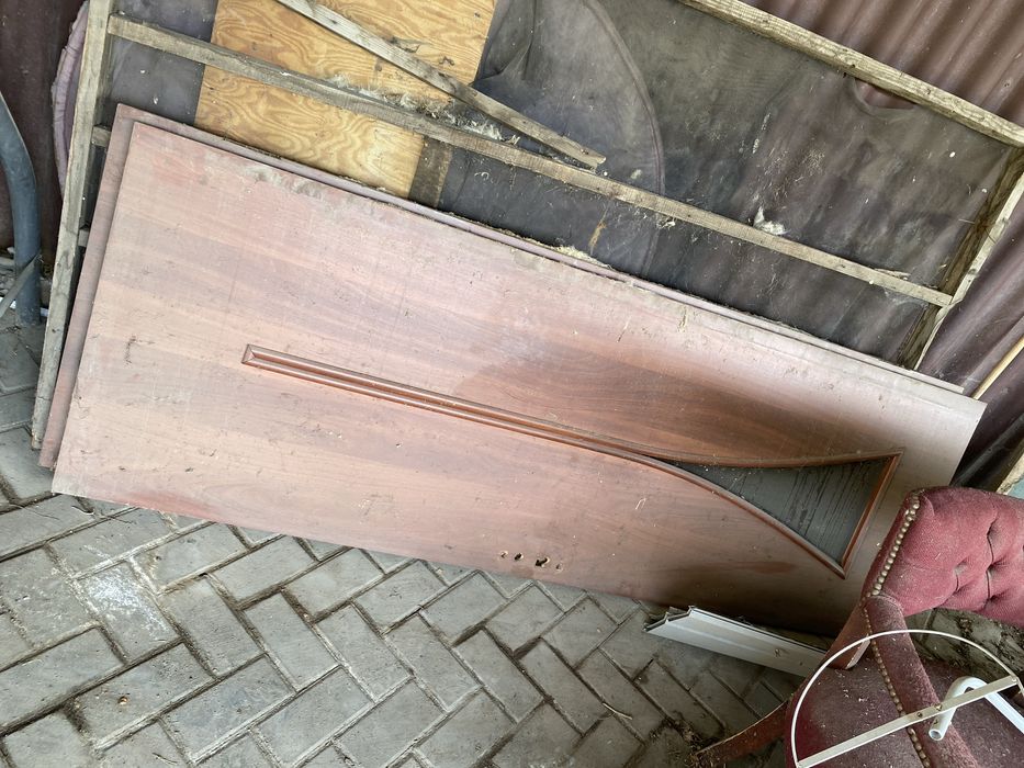 Старая мебель на дрова