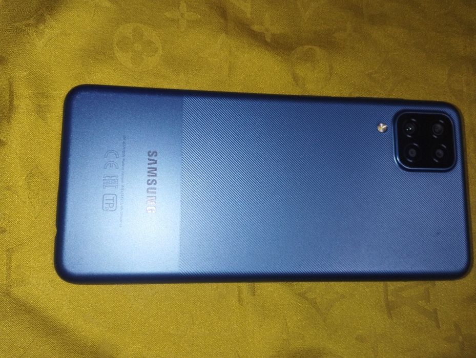 Assalom alekum Telefon Sotiladi Original Samsung galaxy A12