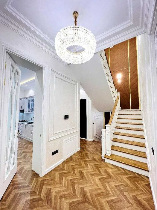 Иззада керемиди ака мана оша сиз кидирган уй