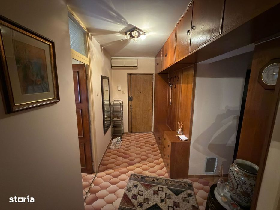 Apartament 3 camere, balcon în Militari