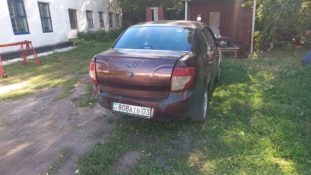 Лада гранта срочно продам