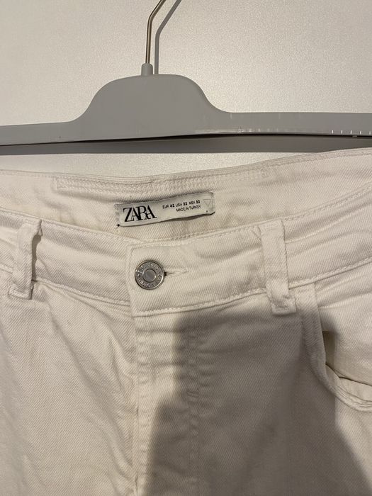 Blugi rupti zara