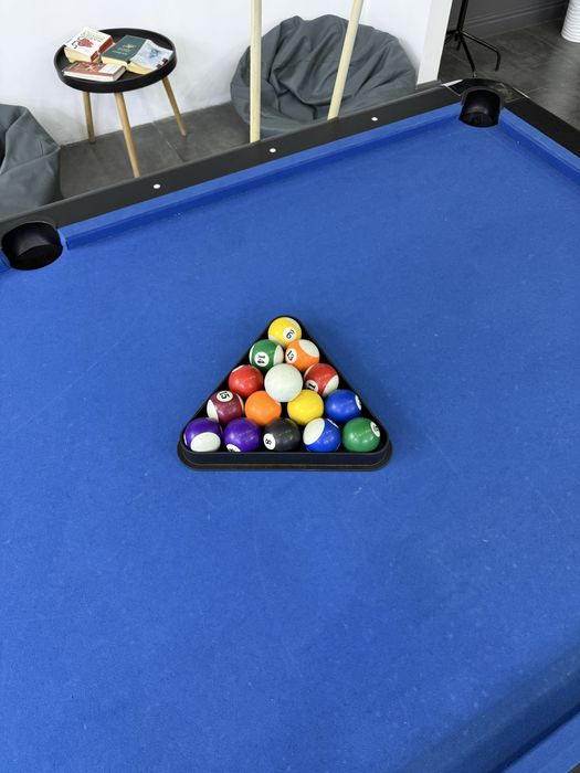 Продается бильярдный стол