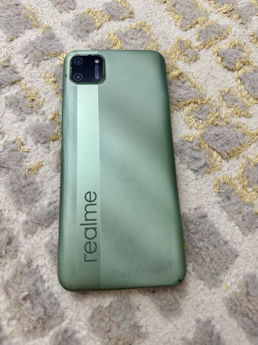 Realme C11 srochno sotiladi