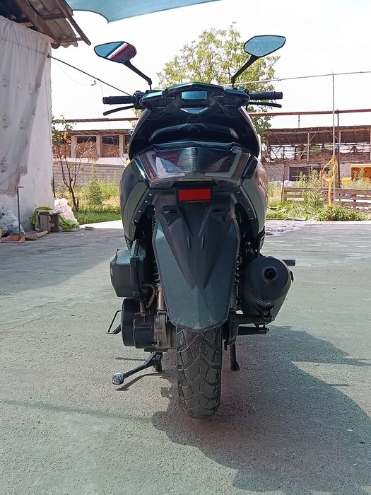Holati yaxshi Srochni sotladi