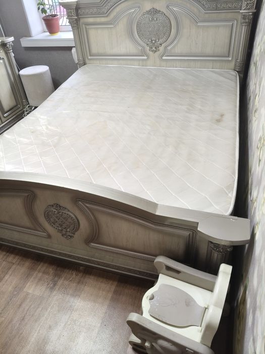 Matras b/u 100000
