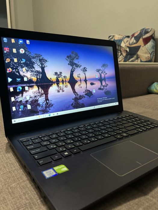 Ноутбук ASUS VivoBook