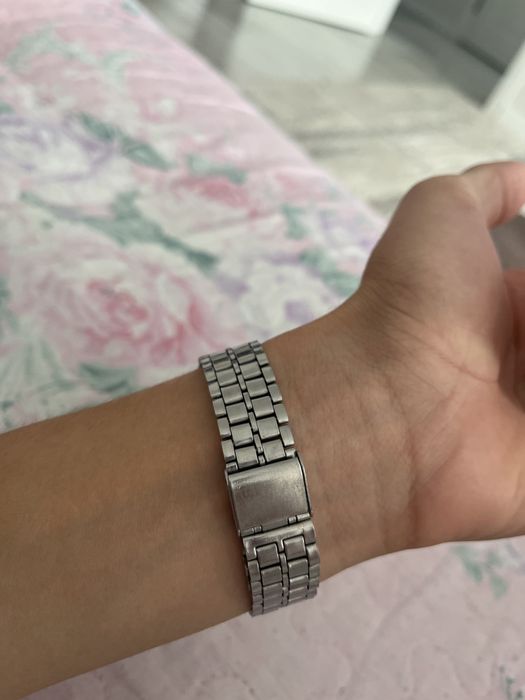 Часы Casio made in Japan б/у