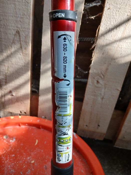 Foarfecă telescopica gard viu