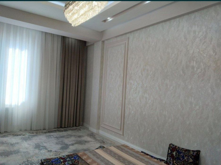 Bektemir qoyliq bozori oldida