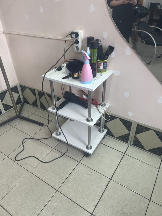 Продам зеркало для парикмахера с помощником!