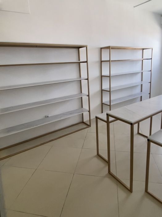 Стеллаж,островок, ресепшн. Сатылады