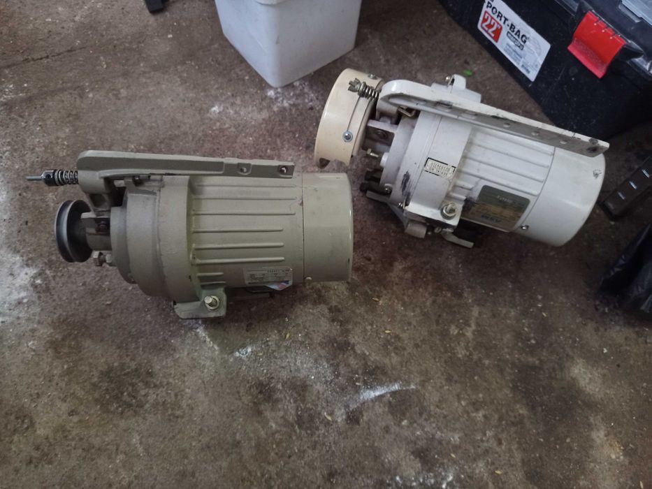 Мотори за шевна машина оверлог