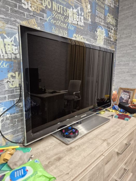 Samsung LED-телевизор