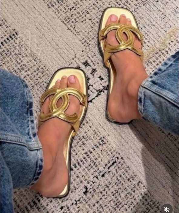 Дамски чехли Chanel, златисти, 36