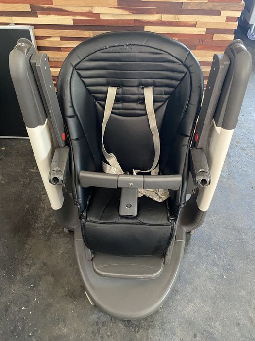 Scaun de masa 3 in 1 Peg Perego Tatamia
