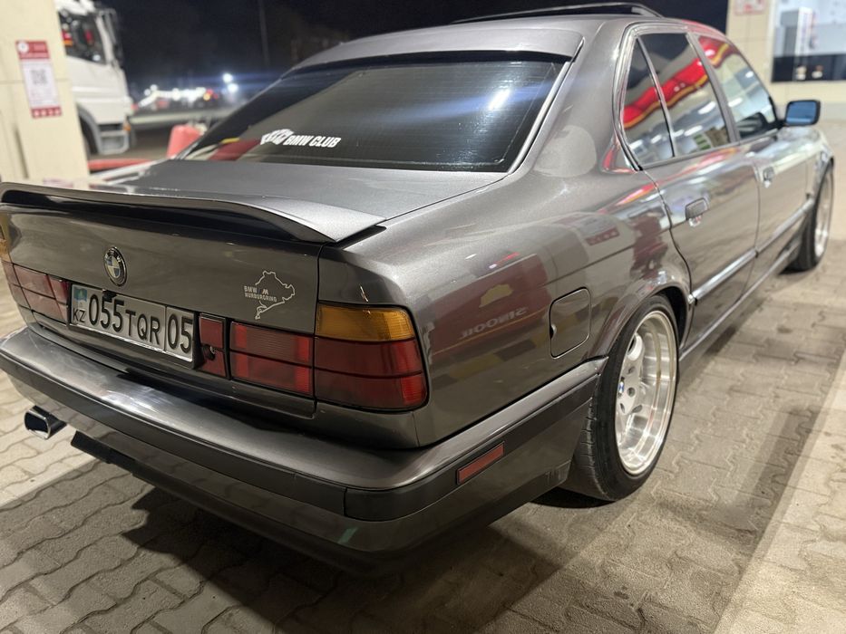 Диски новые с резиной на Бмв