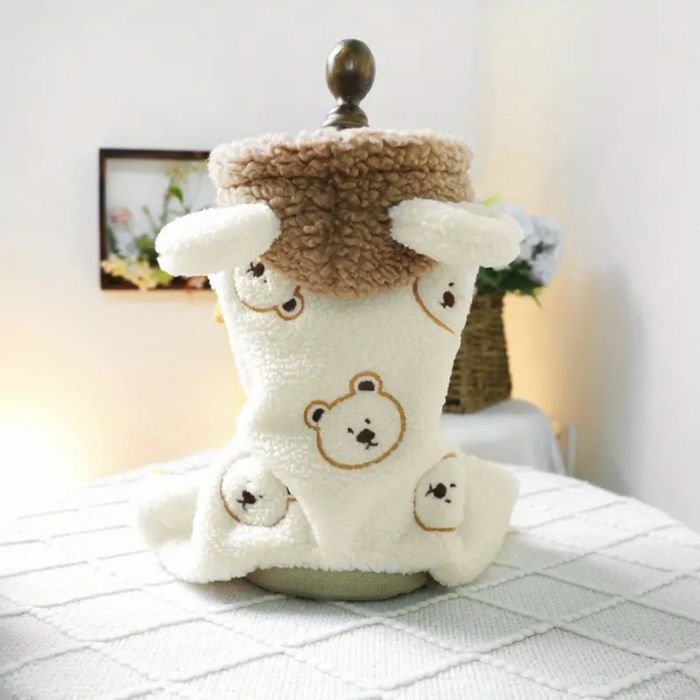 Дрехи, аксесоари и играчки за кучета