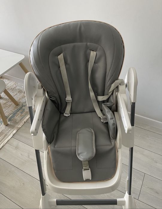 Стол для кормления