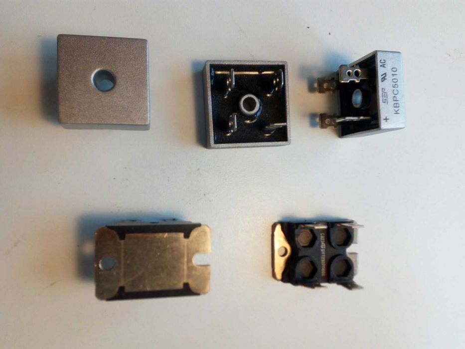 Продават се мощни диоди, тиристори и триаци (симистори).