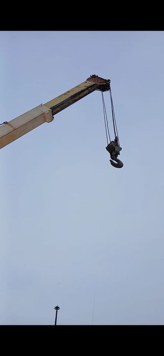 Продам Автокран Маз