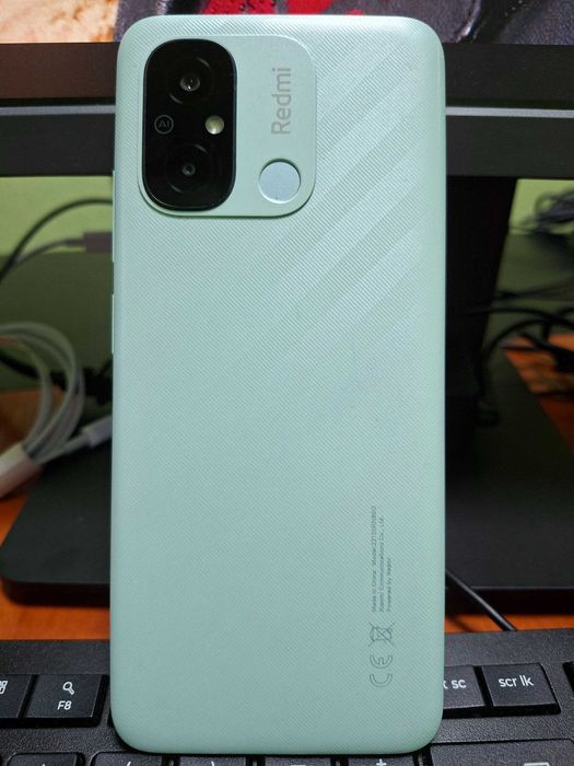 Продам смартфоны Xiaomi Redmi 12C (64 Гб)