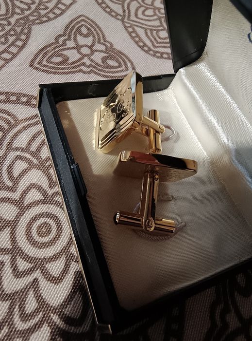 Позлатени копчета за риза ръкавели ботунели gold plated