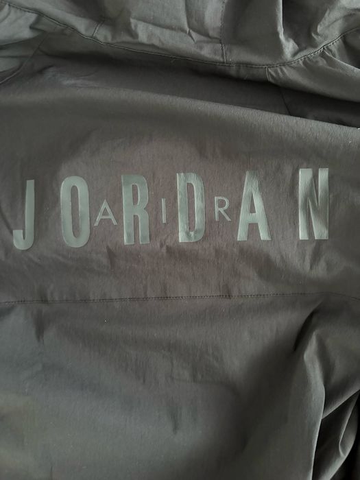 Vand jacheta jordan