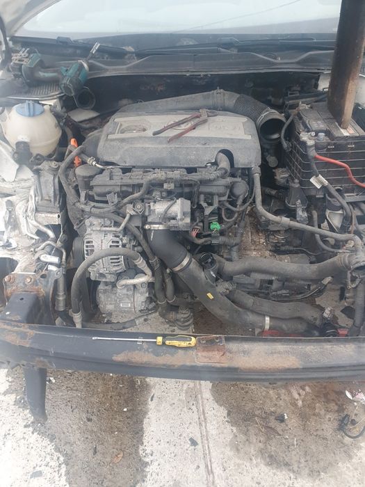 Dezmembrez sciroco 2.0 tsi