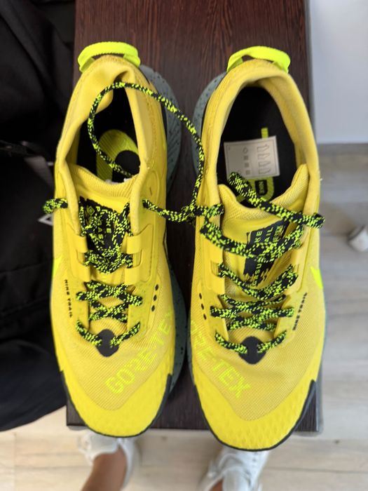 Adidasi nike goretex nr 40.5