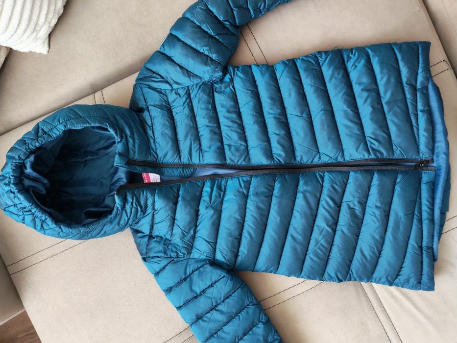 Демисезонные куртки на девочку