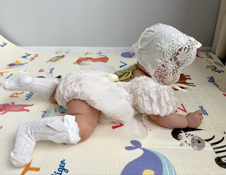 Нарядное платье-боди