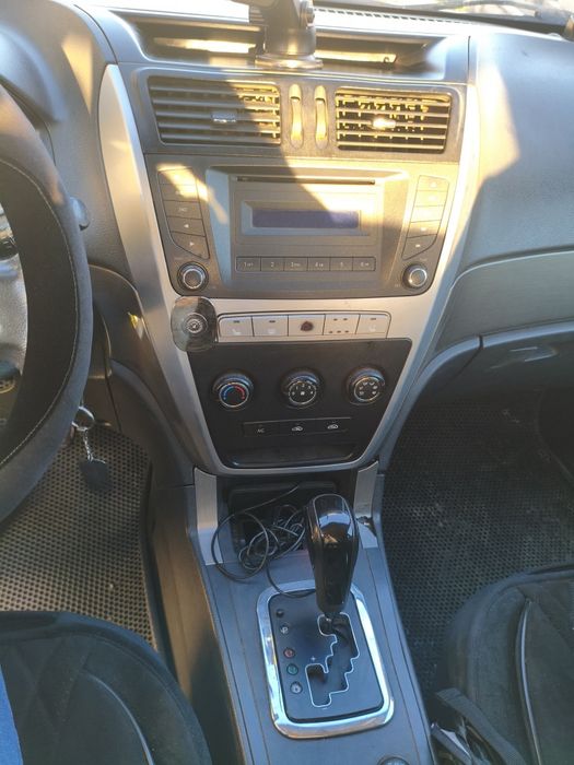 Geely x7 emgrand