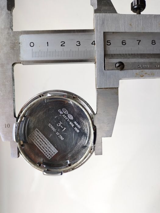 Колпак ступицы легкосплавного диска KIA