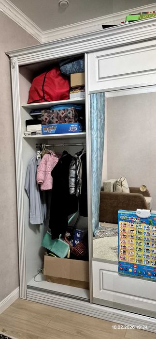 Продам шкаф купе