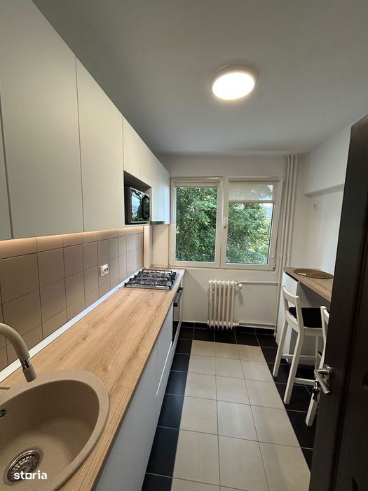 Apartament 2 camere, etaj 5, Titan, 600 EUR