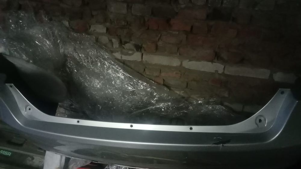 Продам бампер Лада Веста