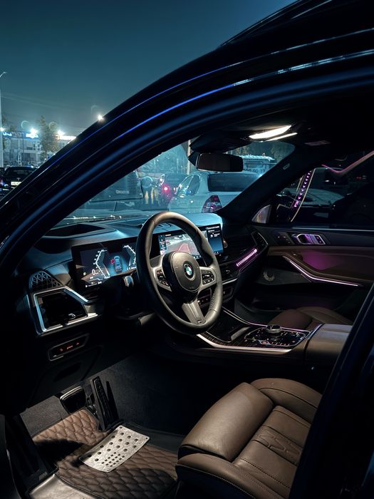 BMW X7 i40