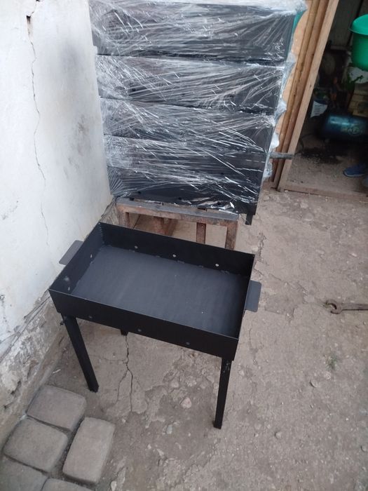 Мангалы со съемными ножками