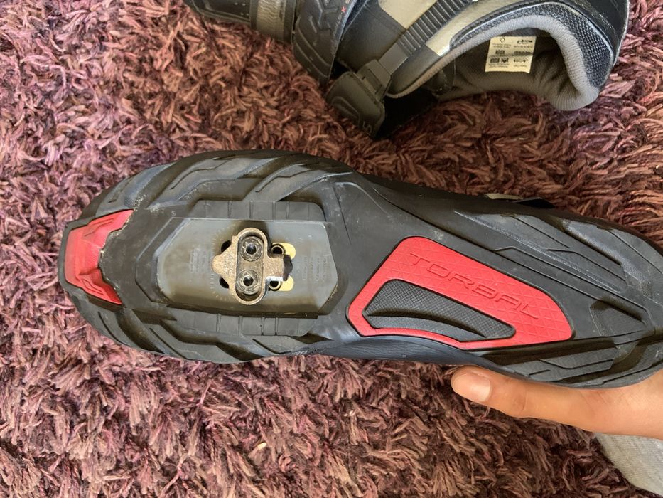 Pantofi Ciclism MTB Shimano SH-M089L (Mărimea 45). Cu placute Shimano SM-SH51 incluse.