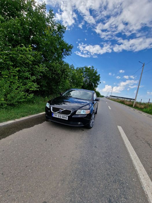 Vând volvo s40 din anul 2008