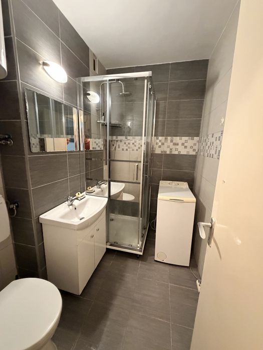 Inchiriez garsoniera in Aleea Carpati