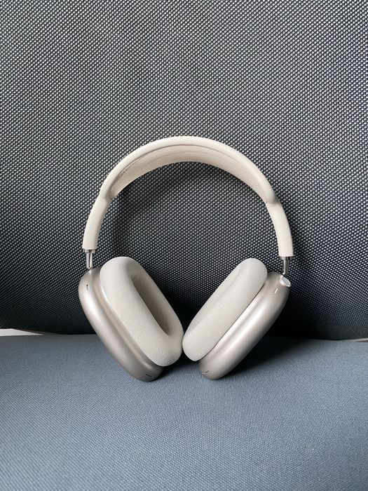 Беспроводные наушники