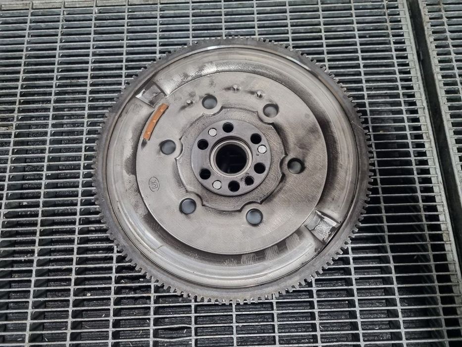 Volanta masa dubla Renault Kadjar 1.2 B 2015 - 2018 130CP Manuala 6 Trepte H5F 408 ...