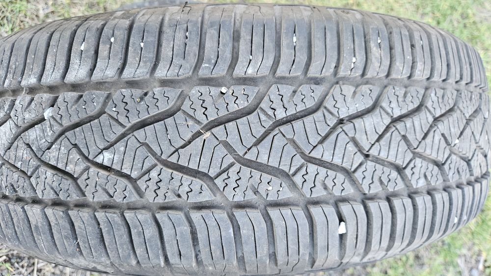 2бр като нови гуми 195 65 15 дот 20 барум