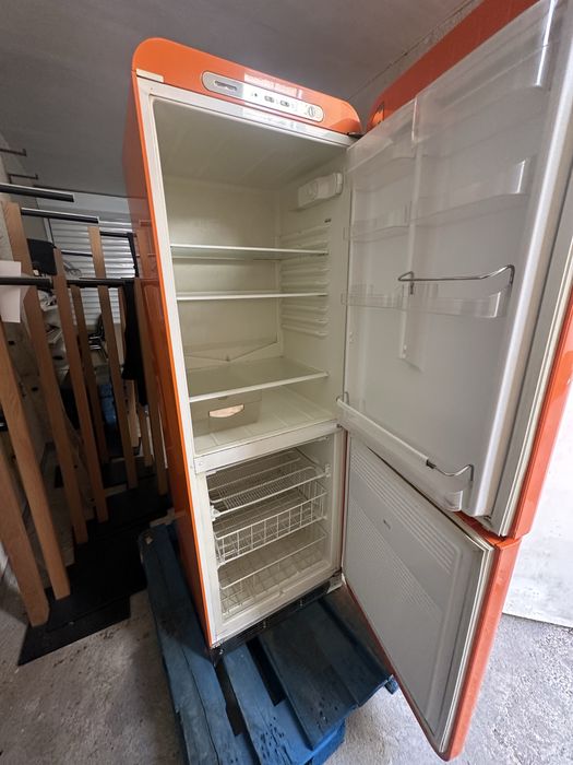 Хладилник SMEG използван