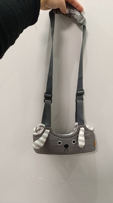 Подложка за хранене, прибори, преносимо столче, колан за прохождане