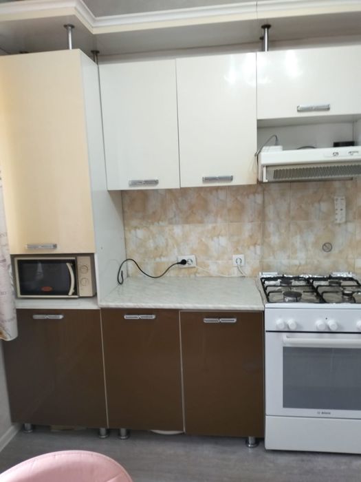 Продам кухонный гарнитура