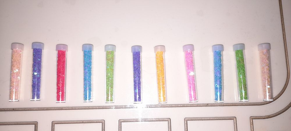 Продаются  блёстки  для детского творчества